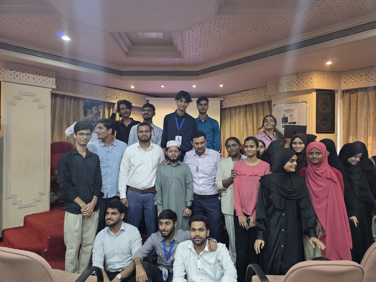 Group photo with students and faculty at M.H. Saboo Siddik College