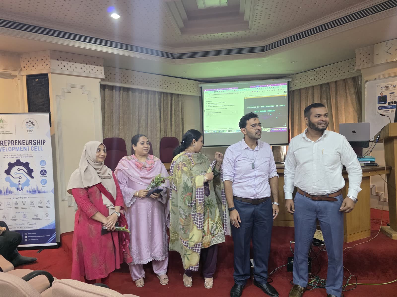 Ali on stage at Anjuman-I-Islam's M.H. Saboo Siddik College